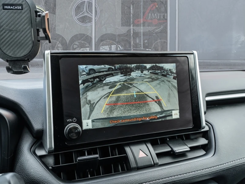 Toyota Rav4 * XLE AWD| ONE OWNER| NO ACCIDENTS| APPLE CARPLAY , снимка 13 - Автомобили и джипове - 52959780