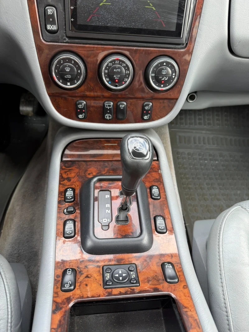 Mercedes-Benz ML 270, снимка 9 - Автомобили и джипове - 53181484