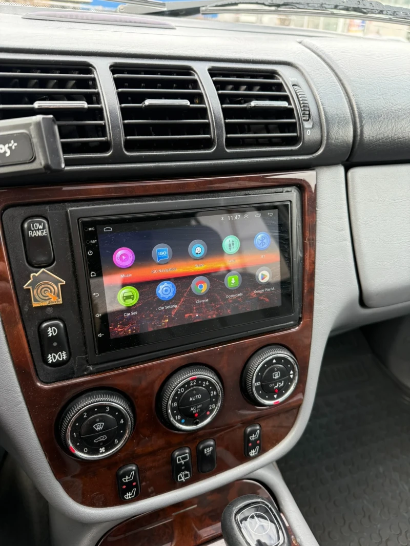 Mercedes-Benz ML 270, снимка 12 - Автомобили и джипове - 53181484