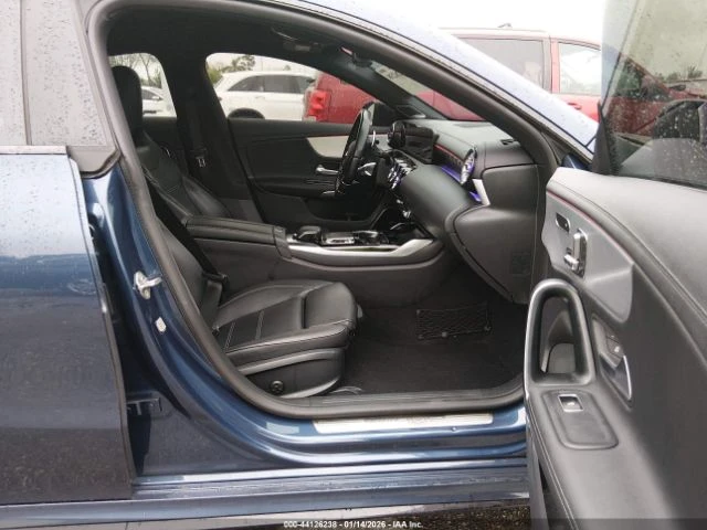 Mercedes-Benz GLA AMG CLA 35 4MATIC - изображение 7