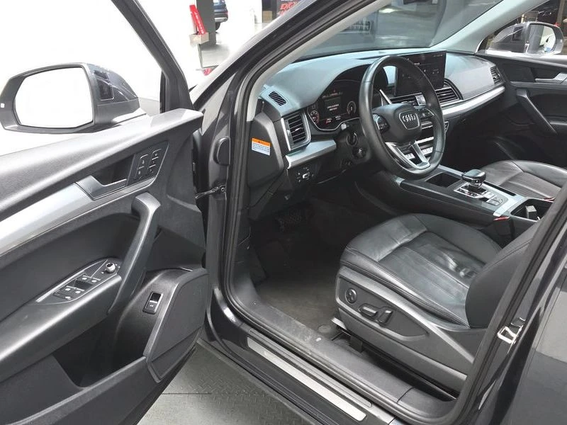 Audi Q5 40 TDI Quattro Sportback| 190к.с.| ВКЛ.ТЕХНОТЕСТ, снимка 11 - Автомобили и джипове - 55309655