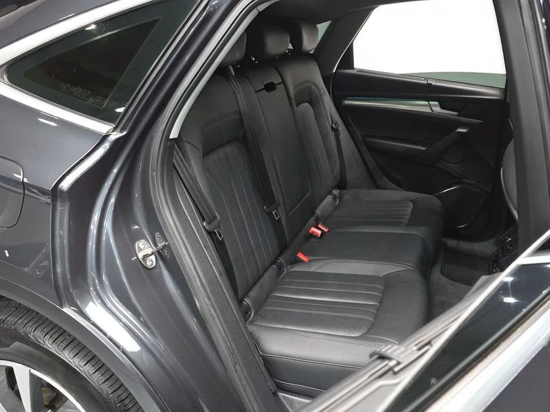 Audi Q5 40 TDI Quattro Sportback| 190к.с.| ВКЛ.ТЕХНОТЕСТ, снимка 10 - Автомобили и джипове - 55309655
