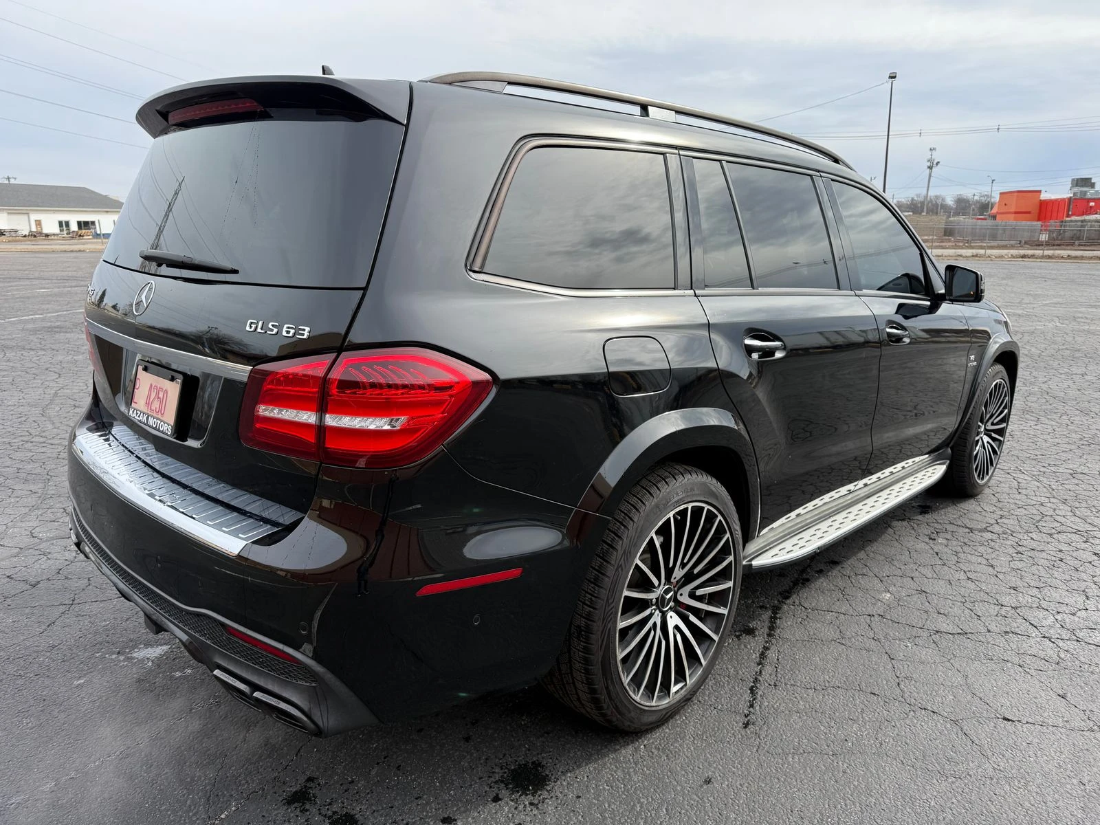 Mercedes-Benz GLS 63 AMG DISTRONIK* PANO* HARMAN* МАСАЖ* ОБДУХ* 7МЕСТА* КАР - изображение 8