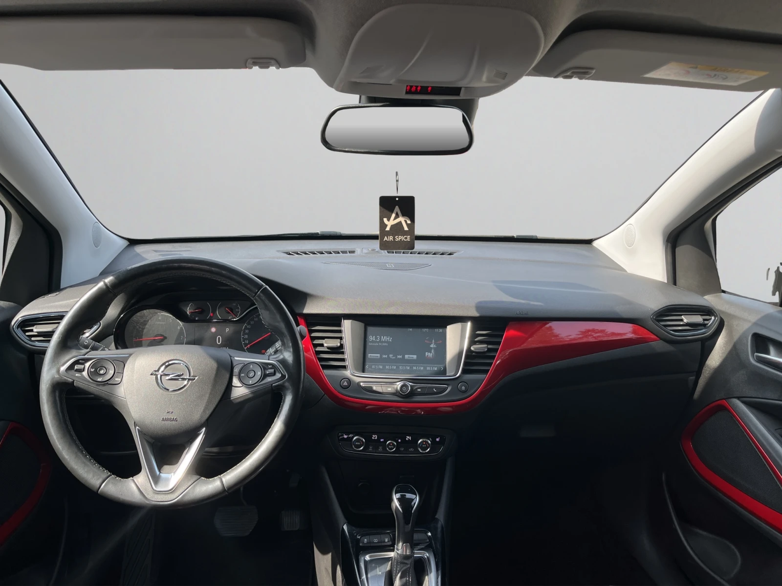 Opel Crossland X, снимка 11 - Автомобили и джипове - 53894550