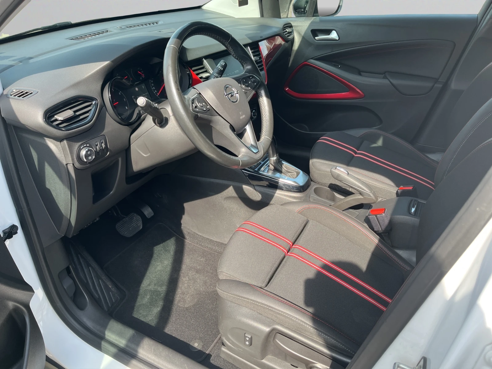 Opel Crossland X, снимка 9 - Автомобили и джипове - 53894550