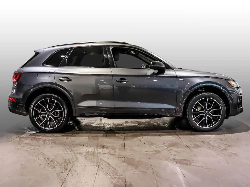 Audi Q5 * Technik| Sline Black&ParkAssist| Warranty Nov14,, снимка 3 - Автомобили и джипове - 53904202