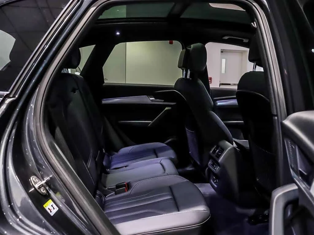 Audi Q5 * Technik| Sline Black&ParkAssist| Warranty Nov14,, снимка 15 - Автомобили и джипове - 53904202