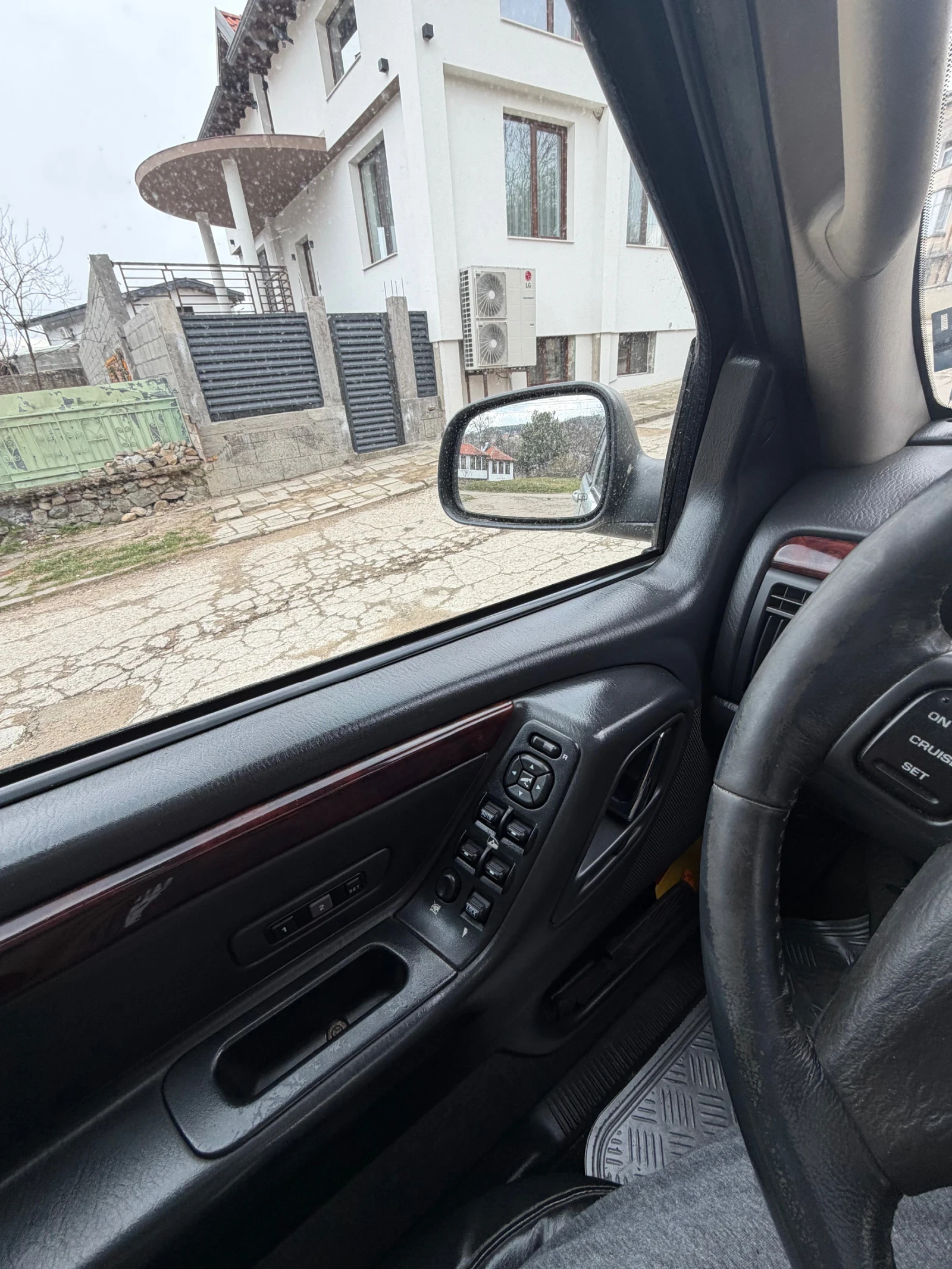 Jeep Grand cherokee 2.7 Quadra drive Limited Edition , снимка 7 - Автомобили и джипове - 53909516