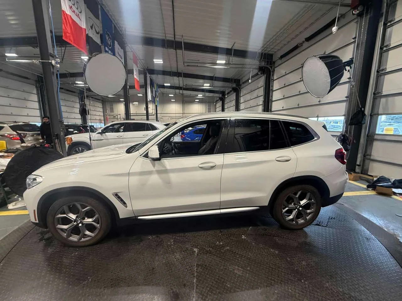 BMW X3 * xDrive30i * ДИГИТАЛНО ТАБЛО* АМБИЕНТНО* , снимка 2 - Автомобили и джипове - 54152908