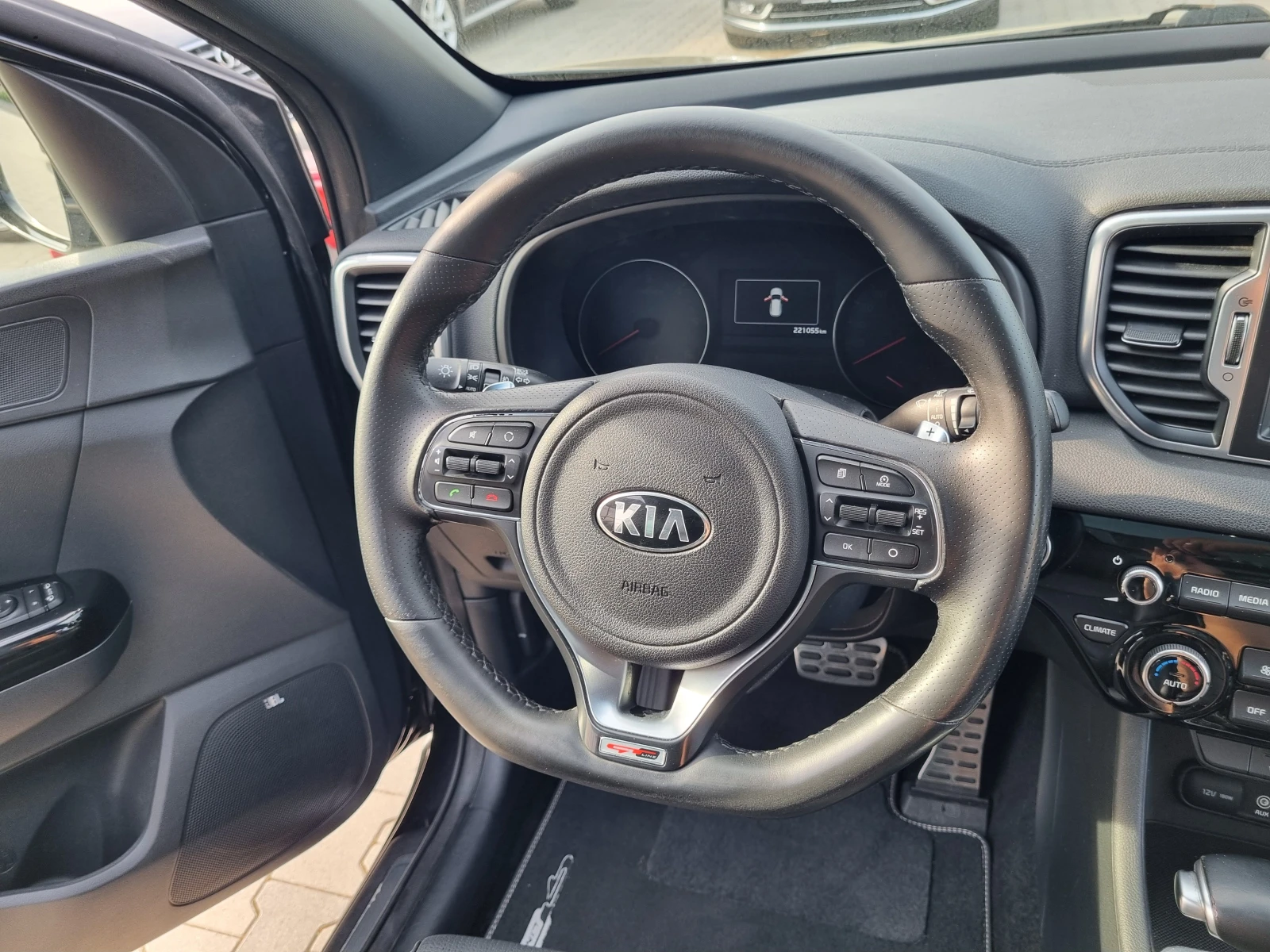 Kia Sportage GT-LINE= 2.0CRDi-185ps 4x4= ��������� | Mobile.bg � ����������� 15