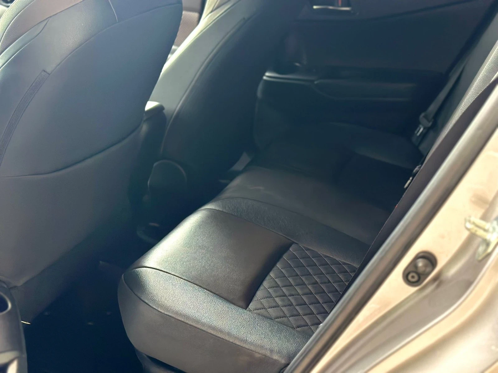 Toyota C-HR 1.8 Hybrid | Mobile.bg � ����������� 7