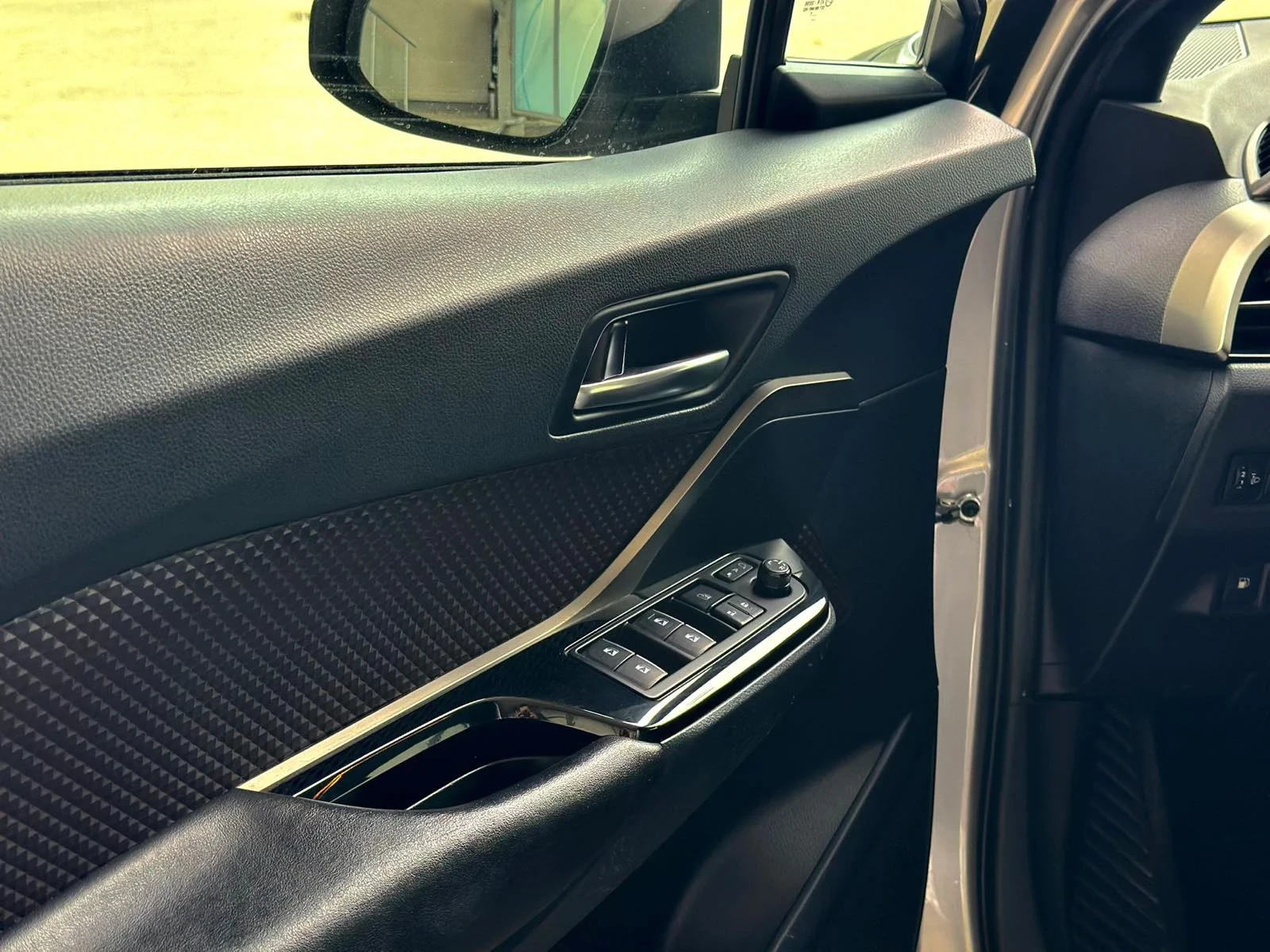 Toyota C-HR 1.8 Hybrid | Mobile.bg � ����������� 8
