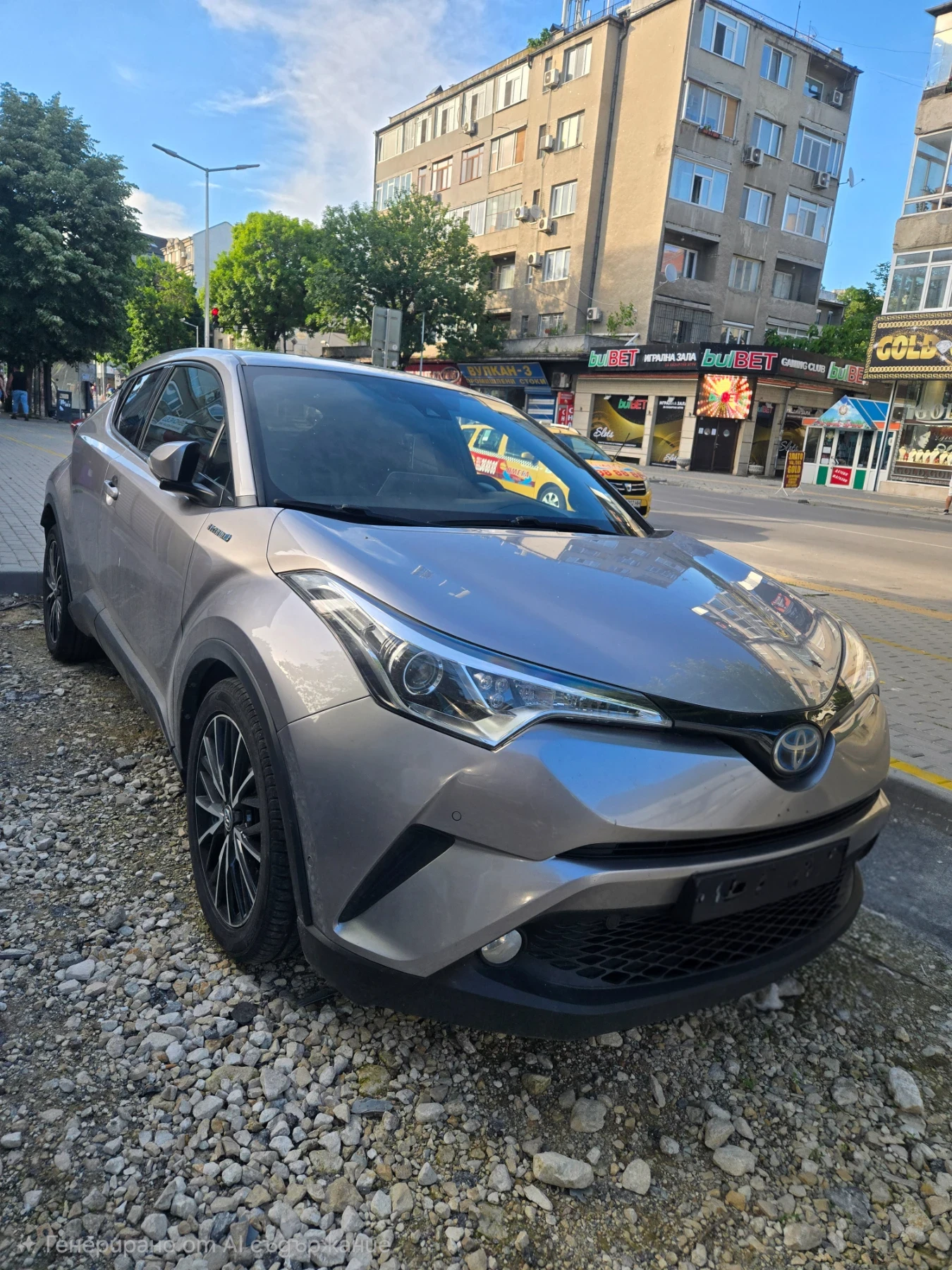 Toyota C-HR 1.8 Hybrid, снимка 2 - Автомобили и джипове - 54838207