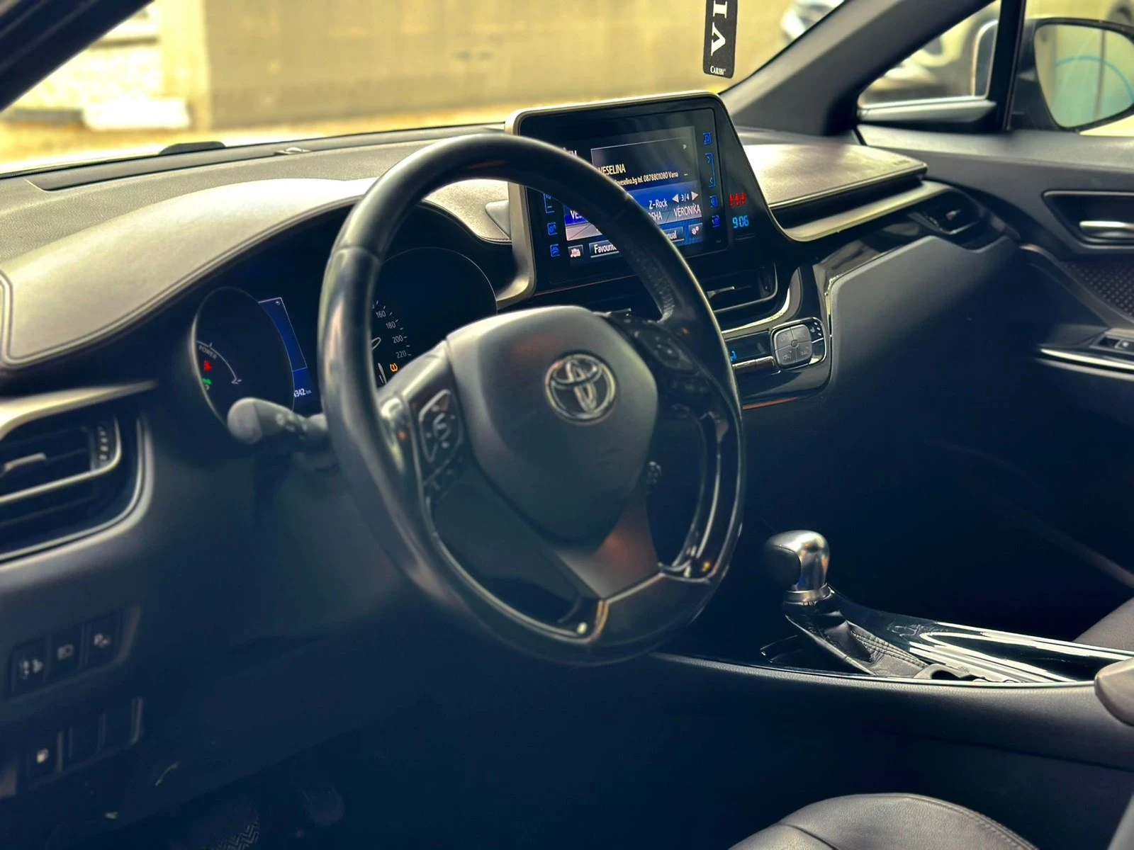 Toyota C-HR 1.8 Hybrid | Mobile.bg � ����������� 10