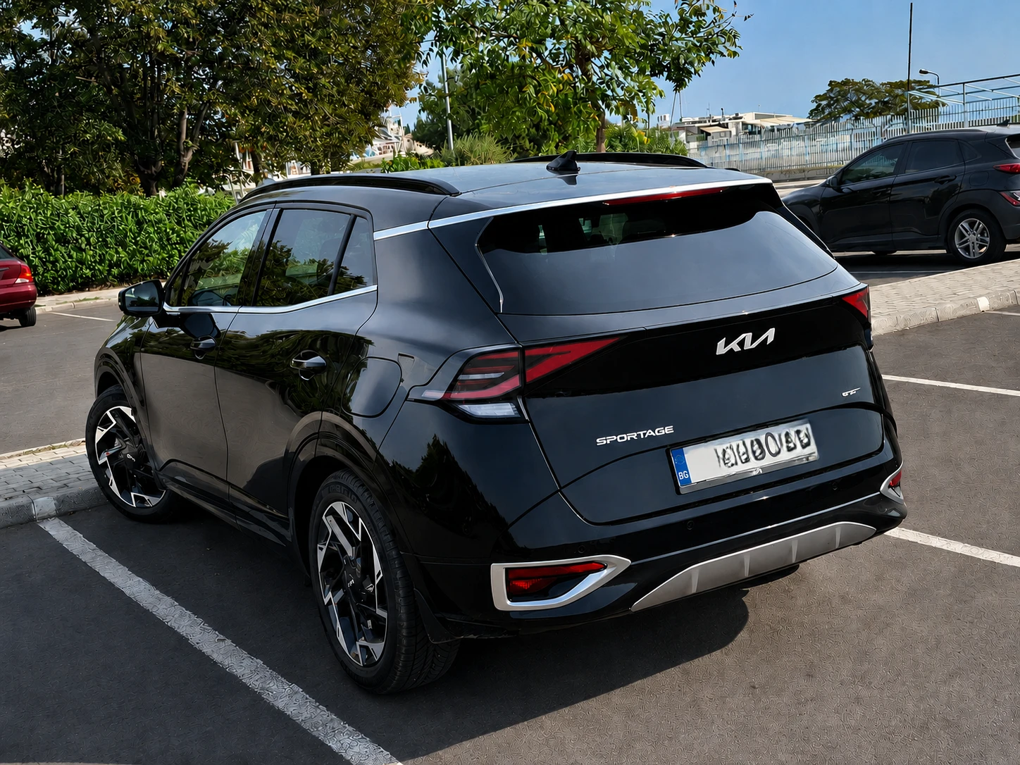 Kia Sportage GT-Line 1.6T HPE MHEV 7AT 4x4 ГАРАНЦИЯ, снимка 2 - Автомобили и джипове - 55085188