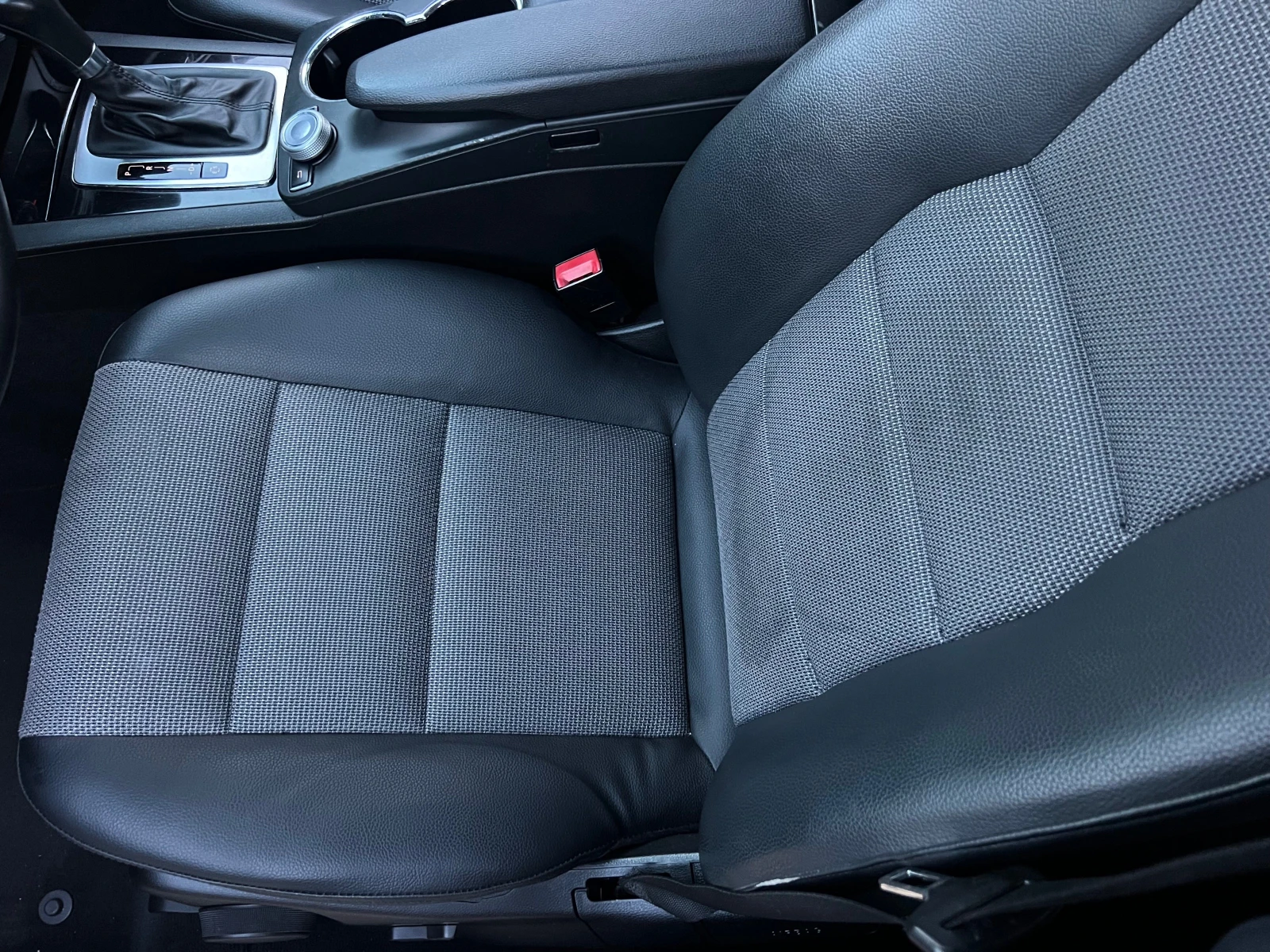 Mercedes-Benz GLK 220CDI NAVI/PODGREV/KOJA/UNIKAT, снимка 11 - Автомобили и джипове - 55075794