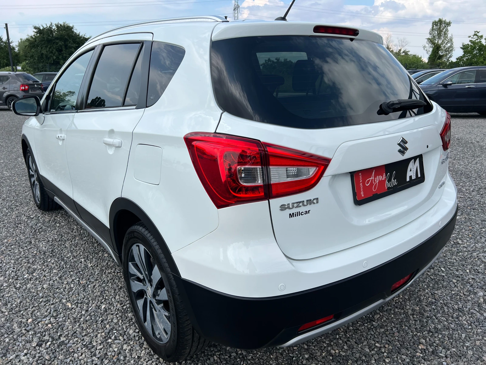 Suzuki SX4 S-Cross 1.6DDIS ALL GRIP/4x4/EURO 6/ДИСТРОНИК/НАВИ/КАМЕРА/, снимка 3 - Автомобили и джипове - 55128157