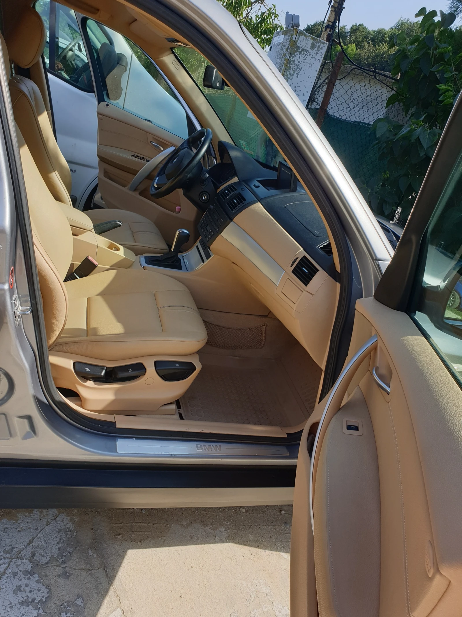 BMW X3 3D, снимка 11 - Автомобили и джипове - 55156754