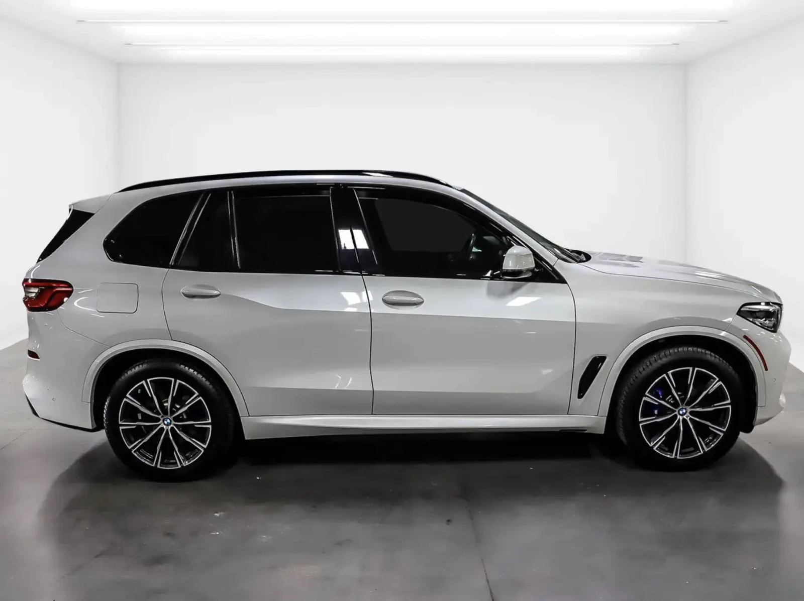 BMW X5  2019 BMW X5 xDrive40i, снимка 3 - Автомобили и джипове - 56002936