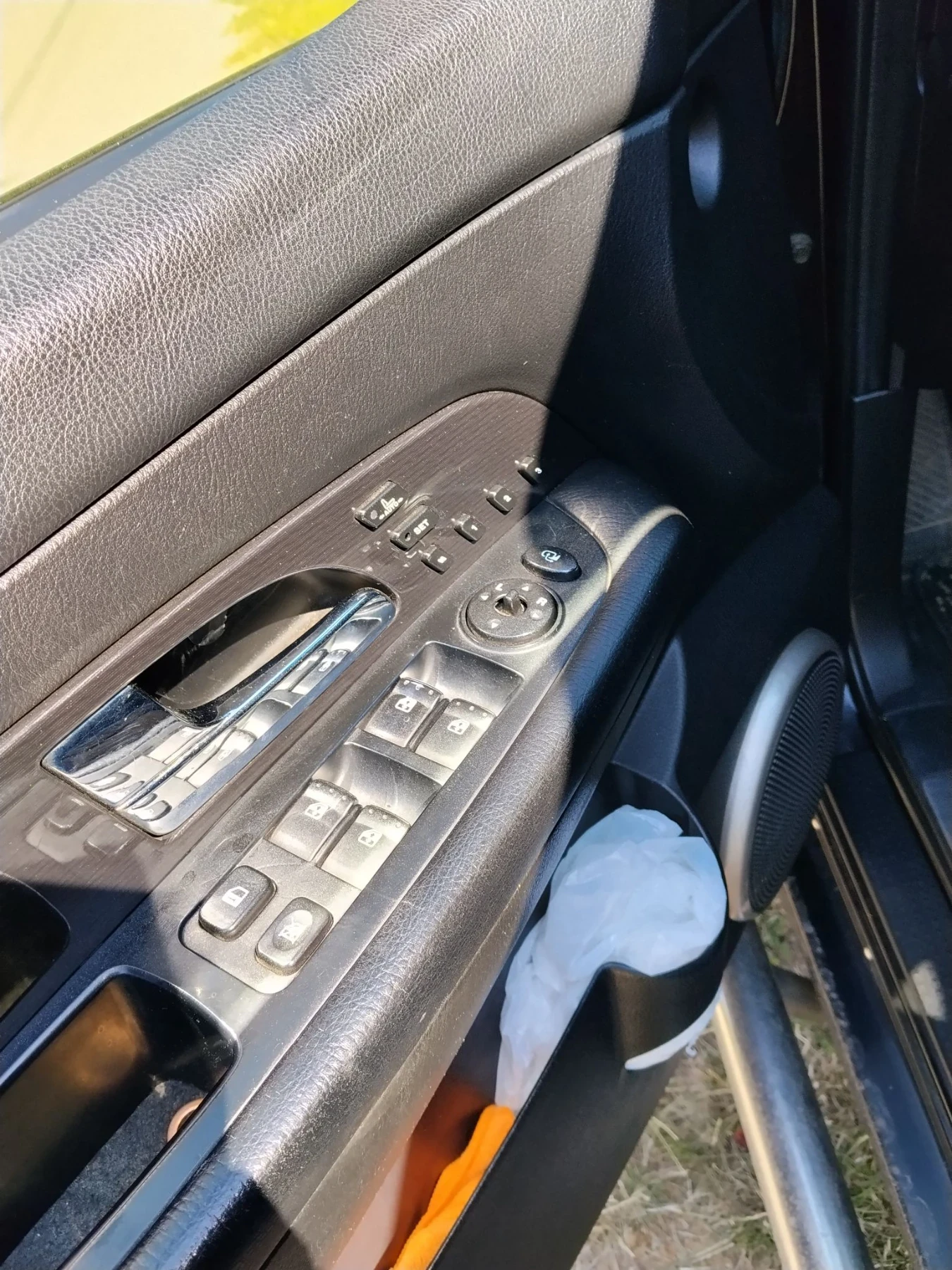 SsangYong Rexton, снимка 8 - Автомобили и джипове - 56527116
