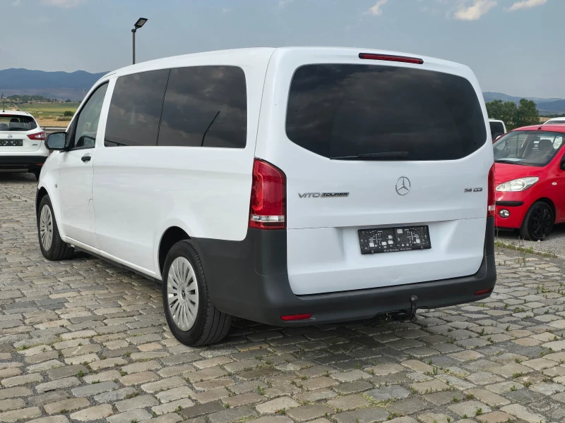 Mercedes-Benz Vito 2.0D 136кс 8 места МОДЕЛ 2022 година, снимка 8 - Бусове и автобуси - 51133596