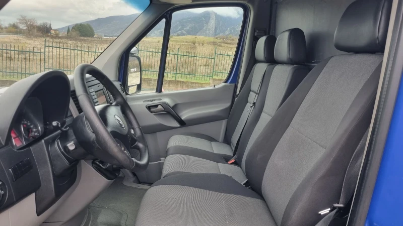 VW Crafter TOP, снимка 8 - Бусове и автобуси - 52566021