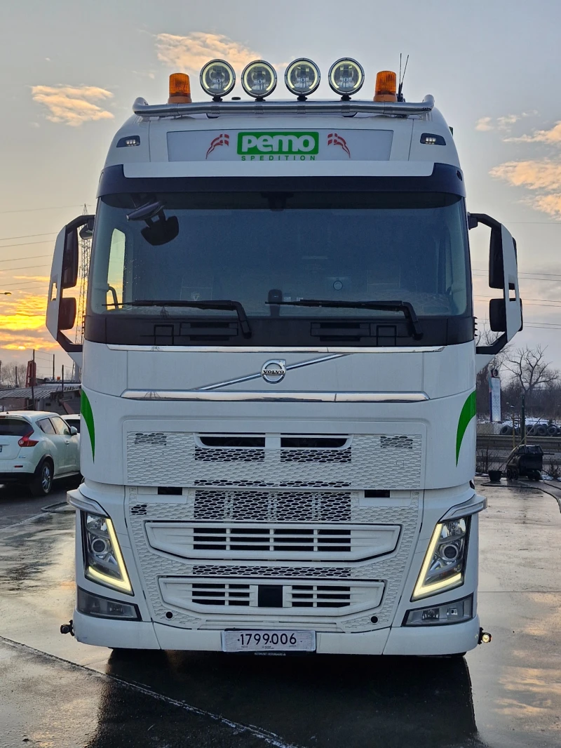 Volvo Fh, снимка 1 - Камиони - 48784431