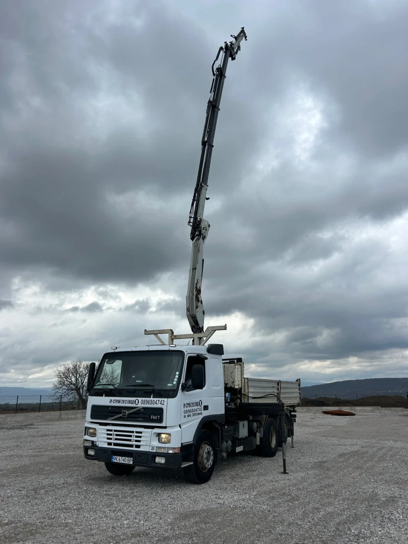 Volvo Fm 7 Самосвал с кран, снимка 12 - Камиони - 50089994