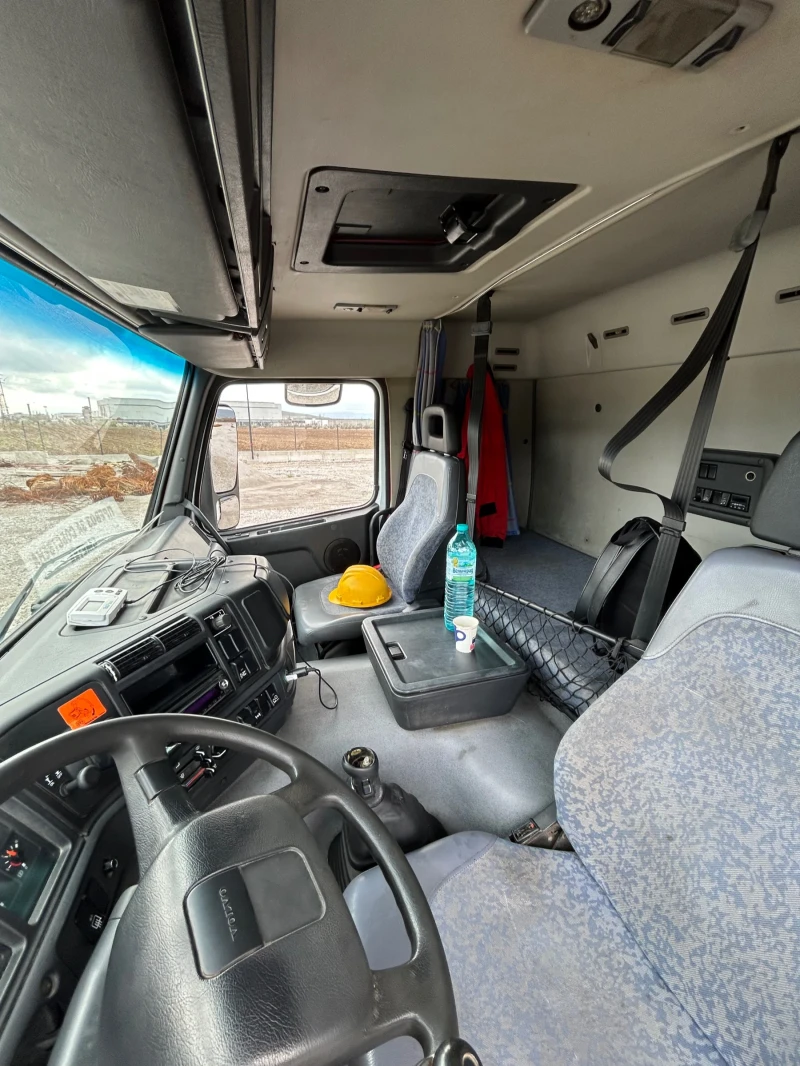 Volvo Fm 7 Самосвал с кран, снимка 16 - Камиони - 50089994