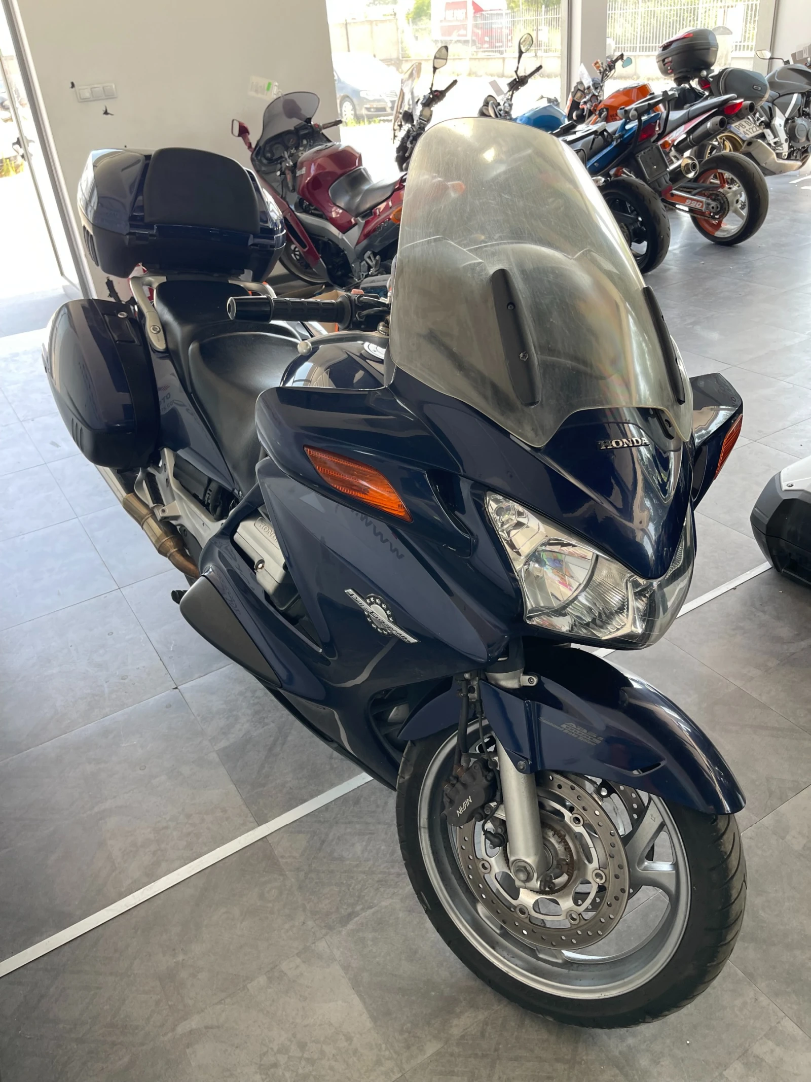 Honda Paneuropean 1300 - изображение 6