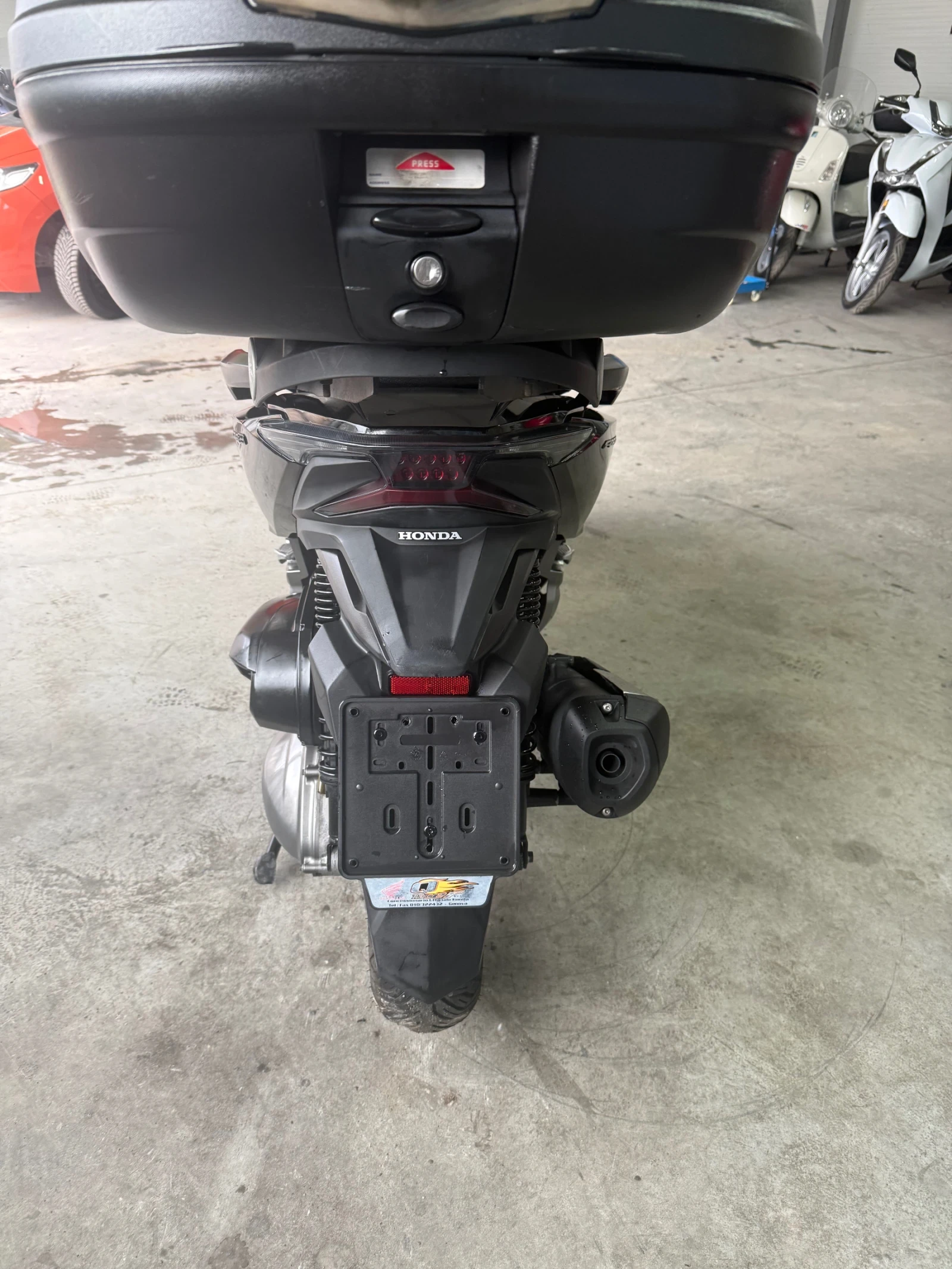 Honda Forza 300i-ABS, TCS - изображение 6