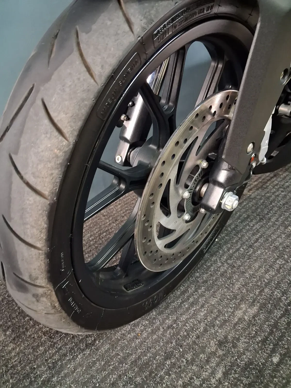 Aprilia Rs Tuono 125i ABS FULL LED ARROW кат. А1, снимка 16 - Мотоциклети и мототехника - 54459342
