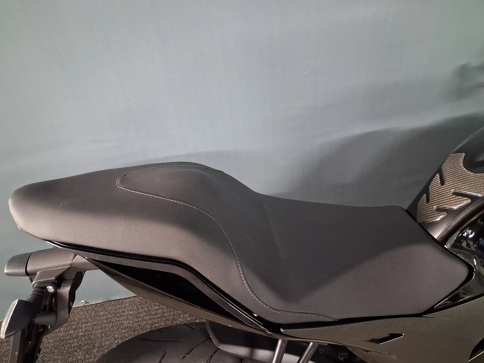 Aprilia Rs Tuono 125i ABS FULL LED ARROW кат. А1, снимка 8 - Мотоциклети и мототехника - 54459342