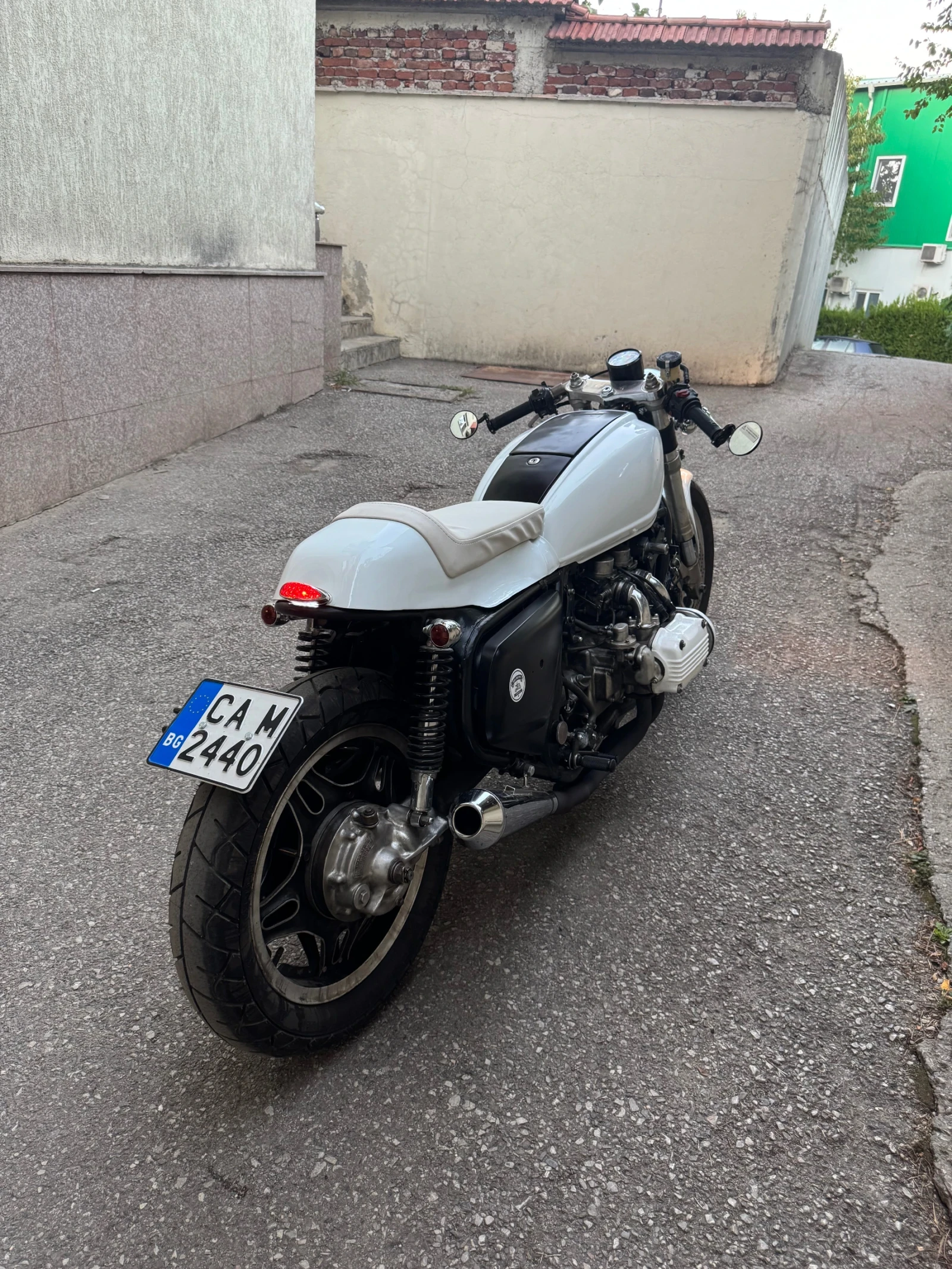 Honda Gl 1100 Cafe Racer, снимка 4 - Мотоциклети и мототехника - 56328129
