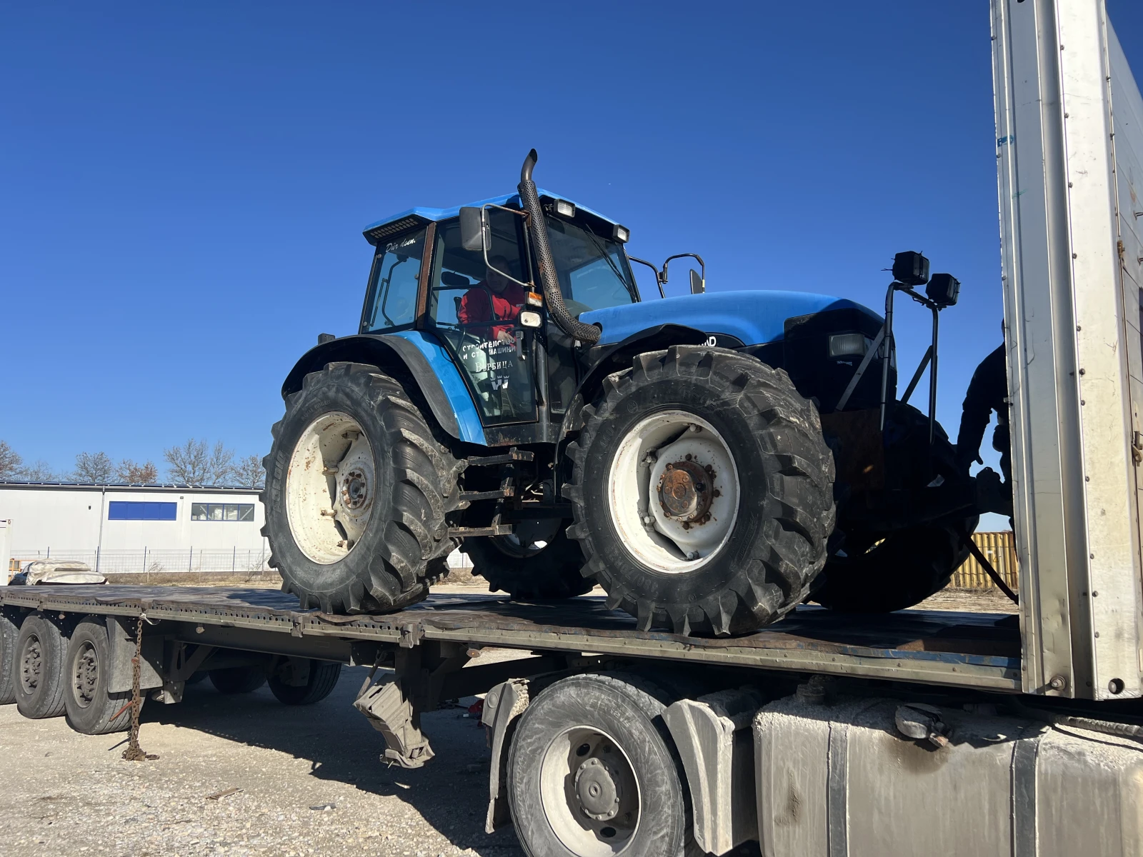 Трактор New Holland 8160 - 4WD , ,  - изображение 9