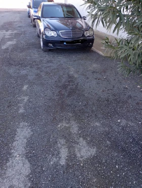 Mercedes-Benz C 200 200C, снимка 2