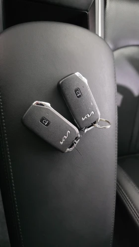Kia K5 2.0* LPI* ПОДГРЕВ* КАМЕРА* КЕЙЛЕС* LANE* ASSIST* , снимка 16