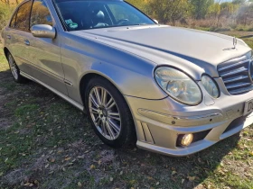 Mercedes-Benz E 320 AMG пакет !, снимка 3