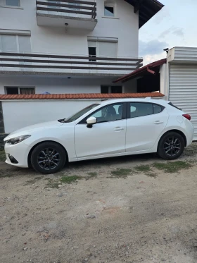 Mazda 3, снимка 1