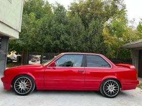BMW 318, снимка 13