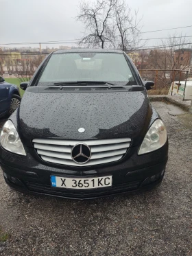 Mercedes-Benz B 180, снимка 1