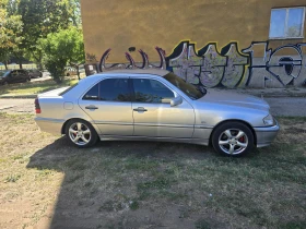 Обява за продажба на Mercedes-Benz C 200 kompressor ~12 300 лв. - изображение 2