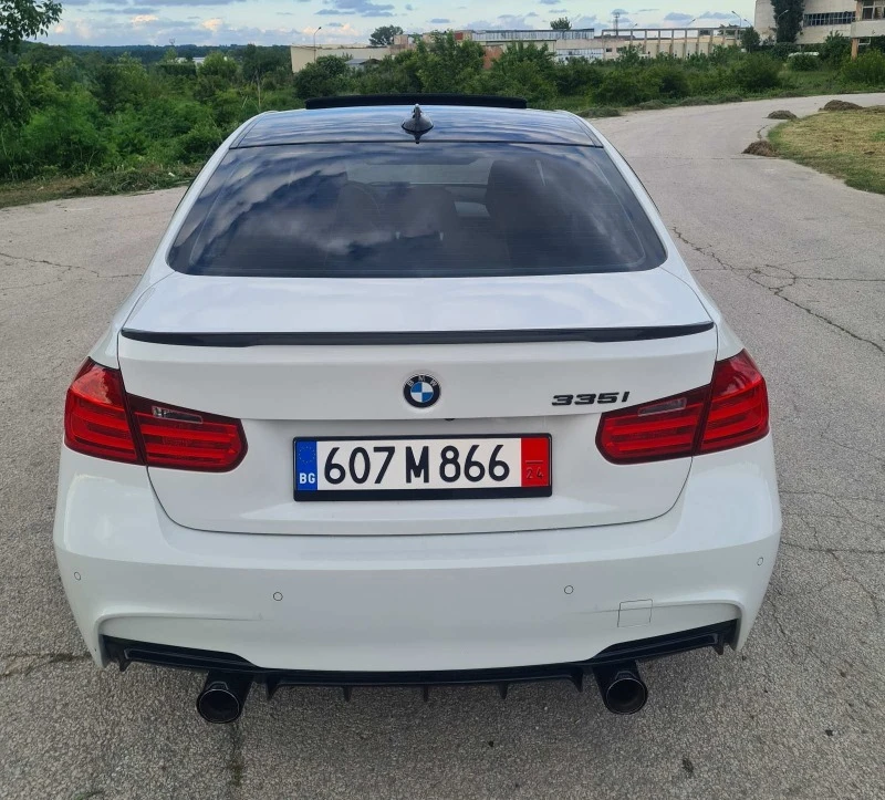 BMW 335 335, снимка 9 - Автомобили и джипове - 48280370