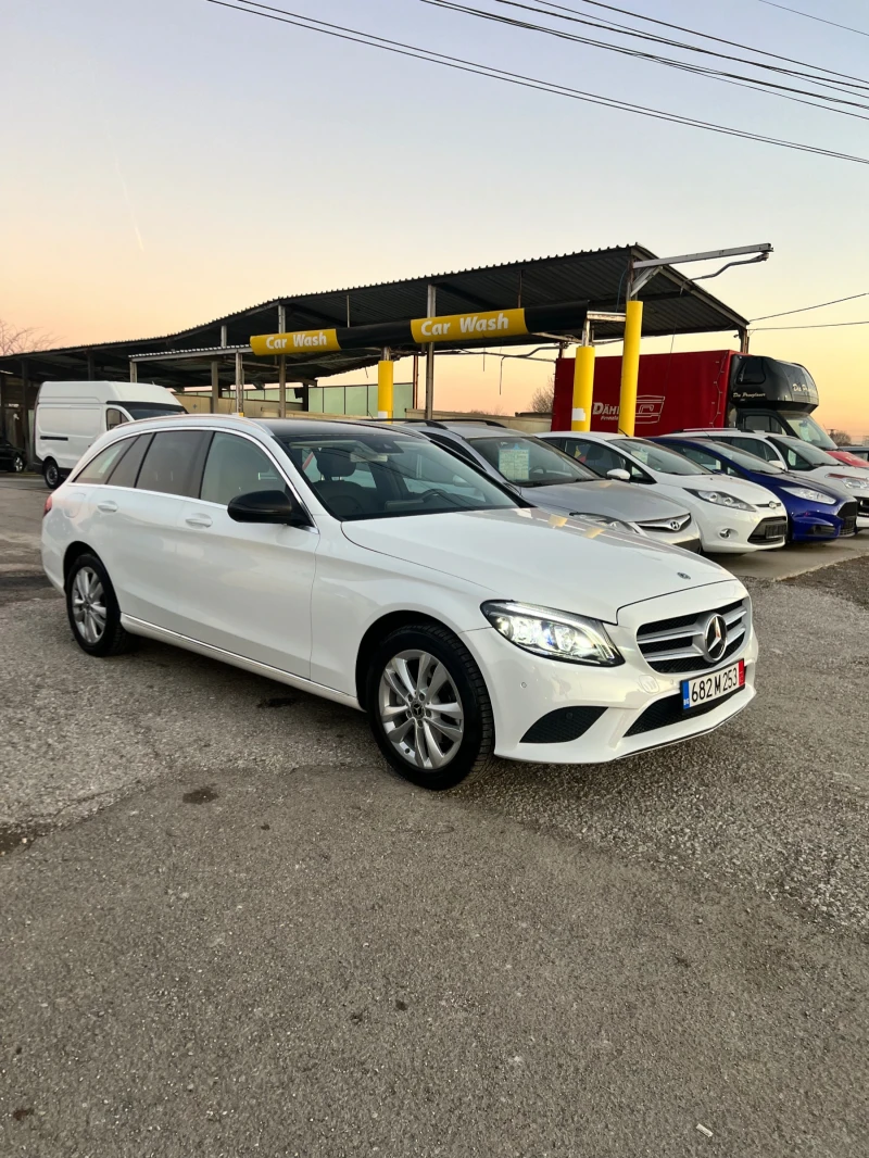 Mercedes-Benz C 220 2.2CDI 4 matic, снимка 3 - Автомобили и джипове - 48419633