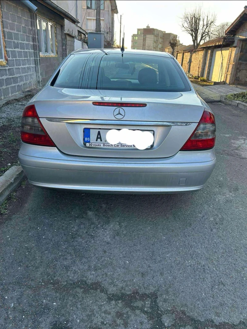 Mercedes-Benz E 200 2.2 CDI FACE EVO, снимка 4 - Автомобили и джипове - 48699519