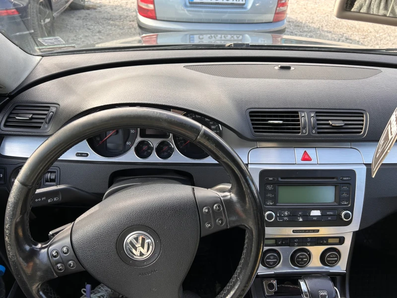 VW Passat, снимка 8 - Автомобили и джипове - 49068857