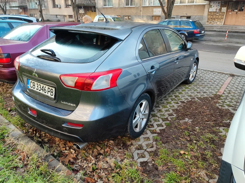 Mitsubishi Galant, снимка 4 - Автомобили и джипове - 49378970