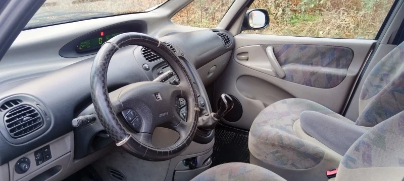 Citroen Xsara picasso 2.0 HDI, снимка 6 - Автомобили и джипове - 49466767