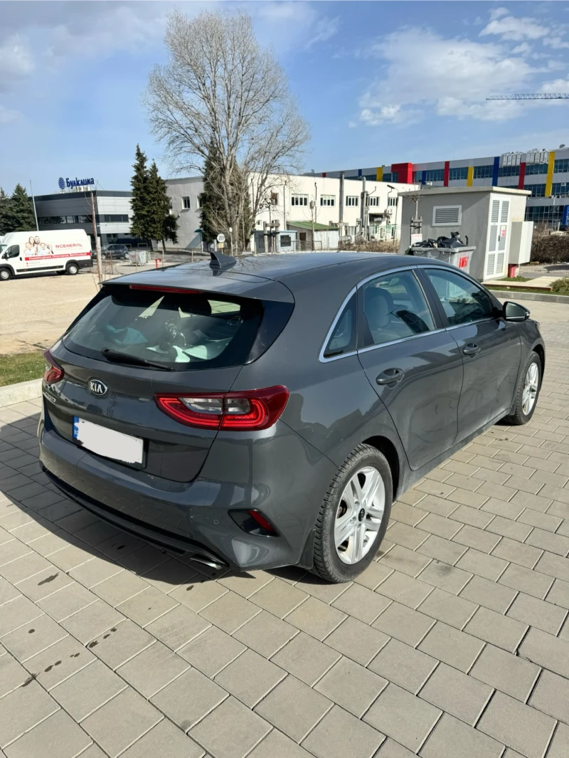 Kia Ceed 1.4 T-GDI DCT, снимка 3 - Автомобили и джипове - 49506951