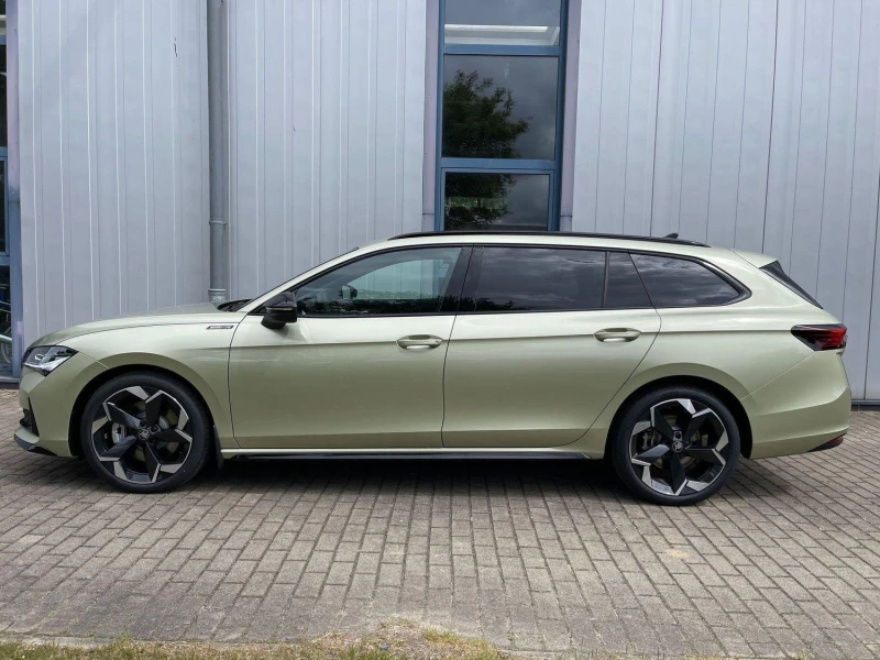 Skoda Superb 2.0TSI* SPORT-LINE* 4X4* DISTR* MEMORY* CANTON* CA, снимка 8 - Автомобили и джипове - 52455585